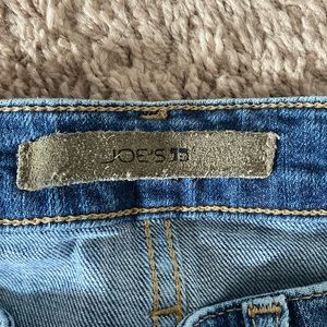 Joe’s Jeans | The Icon distressed
